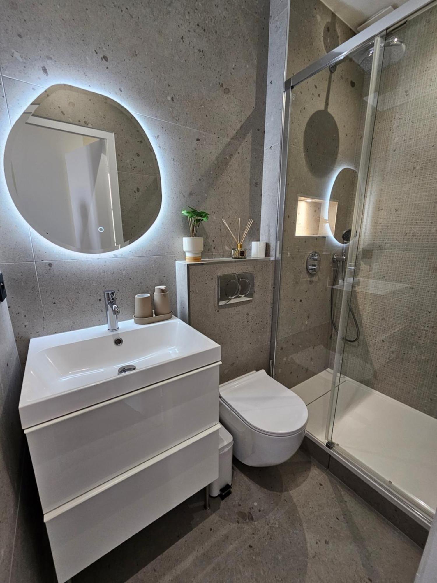 Apartament Face Port Vauban - En Plein Coeur Du Vieil Antibes Zewnętrze zdjęcie