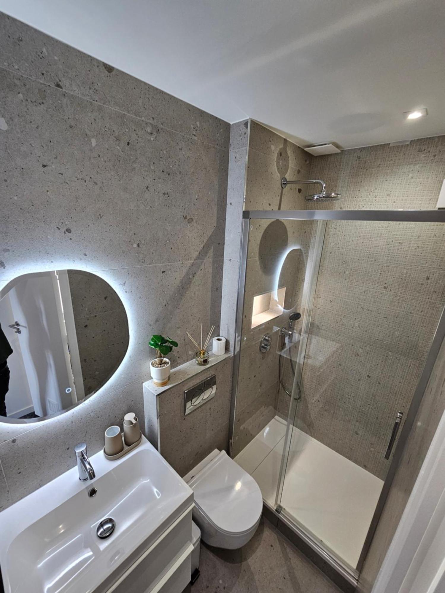 Apartament Face Port Vauban - En Plein Coeur Du Vieil Antibes Zewnętrze zdjęcie